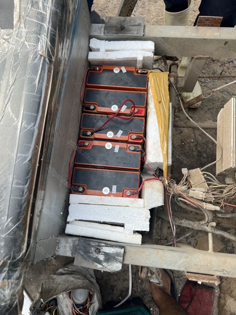 Xe ba gác điện bị yếu điện giữa đường? Gọi Thuận Phong, thợ tới tận nơi sửa lấy liền, kịp chuyến giao hàng.