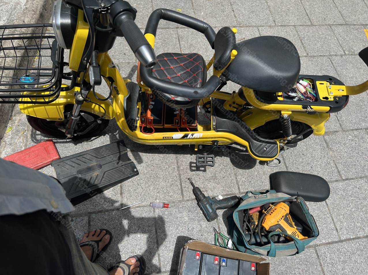 Sửa xe đạp điện tại nhà Quận 7 uy tín lấy ngay