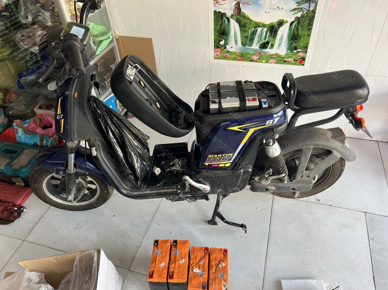 Dịch vụ thay acquy xe đạp điện tại nhà có bảo hành tận nơi