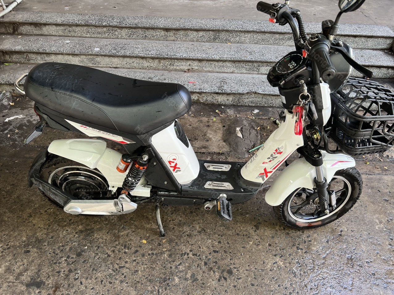 Thay acquy xe đạp điện tại nhà phục vụ khắp Quận 7 – Nhà Bè